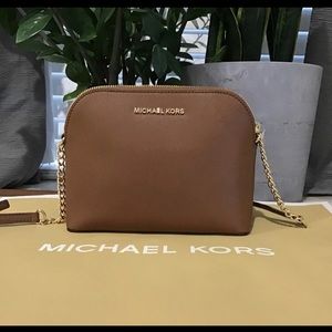 Michael Kors Cindy Large Dome Crossbody in Luggage
